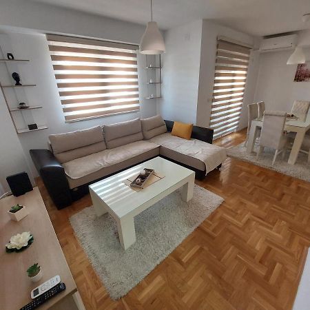 Apartment Gelic Family คูมาโนโว ภายนอก รูปภาพ