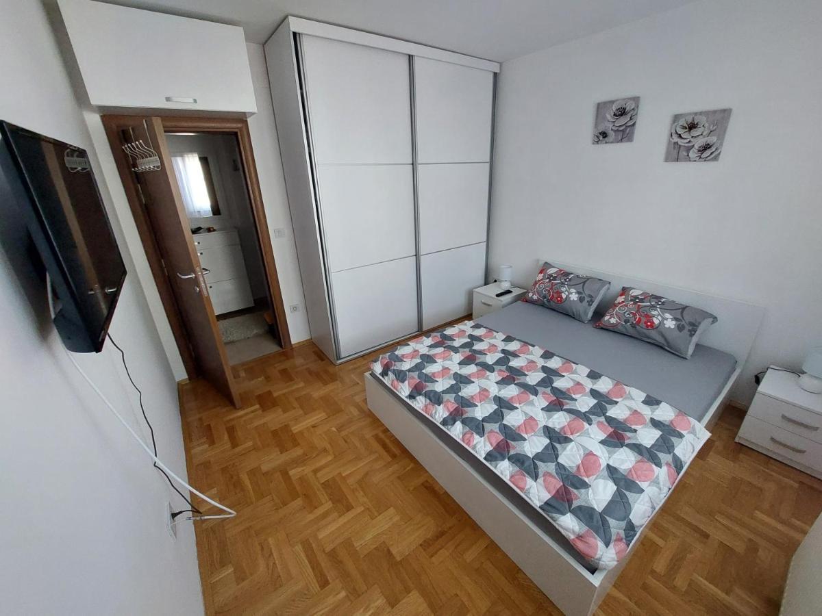 Apartment Gelic Family คูมาโนโว ภายนอก รูปภาพ